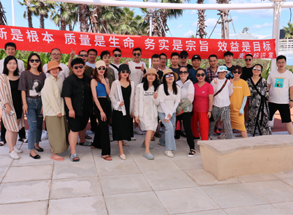 「麥肯游艇出海記」乘風破浪，一起放肆一起嗨！