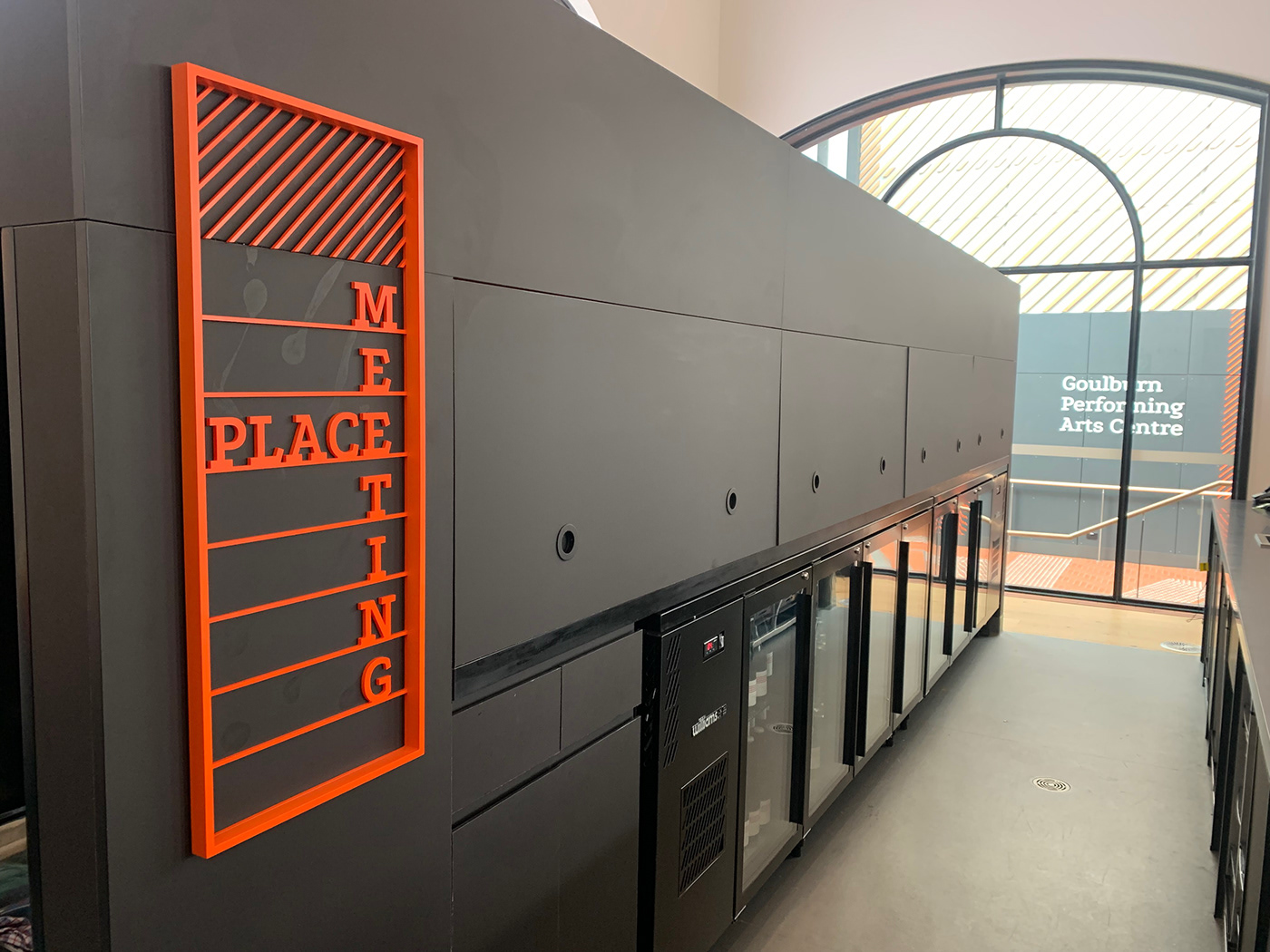 標識標牌如何設計才更能具辨識度？