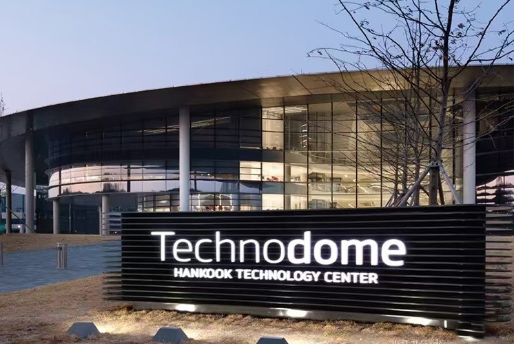 企業總部導視| 于素白之上，猶如夜空中璀璨星辰，熠熠生輝